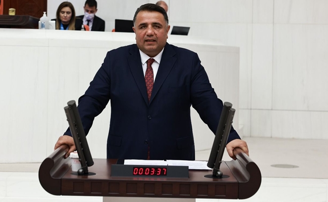 ÅžEHÄ°TLERÄ°MÄ°ZÄ°N AZÄ°Z HATIRALARI  KARÅžISINDA SAYGIYLA EÄžÄ°LÄ°YORUM